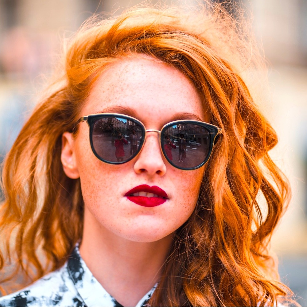 Michael Kors Adrianna i Cat-Eye Sunglasses
